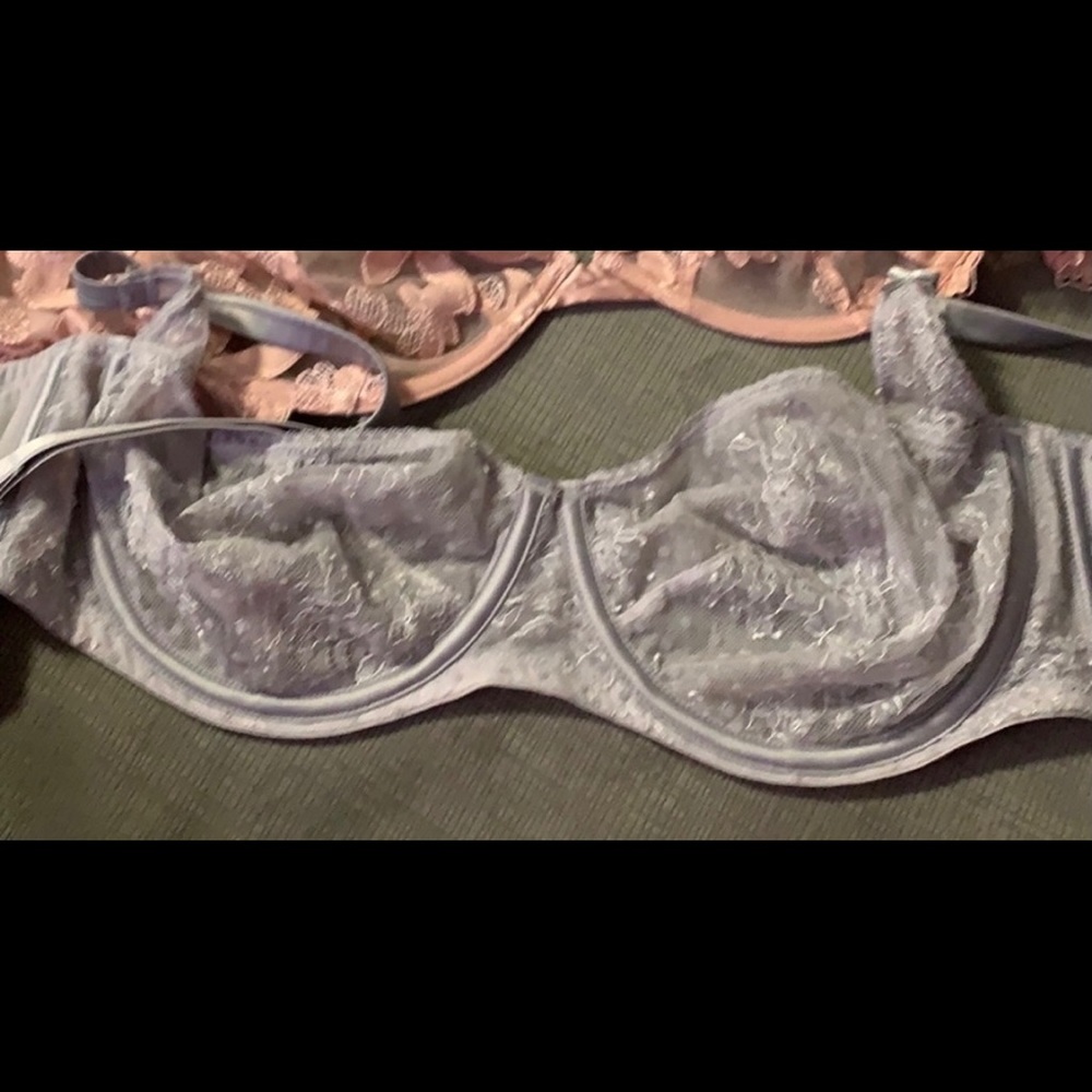 Victoria secret purple bra 38D